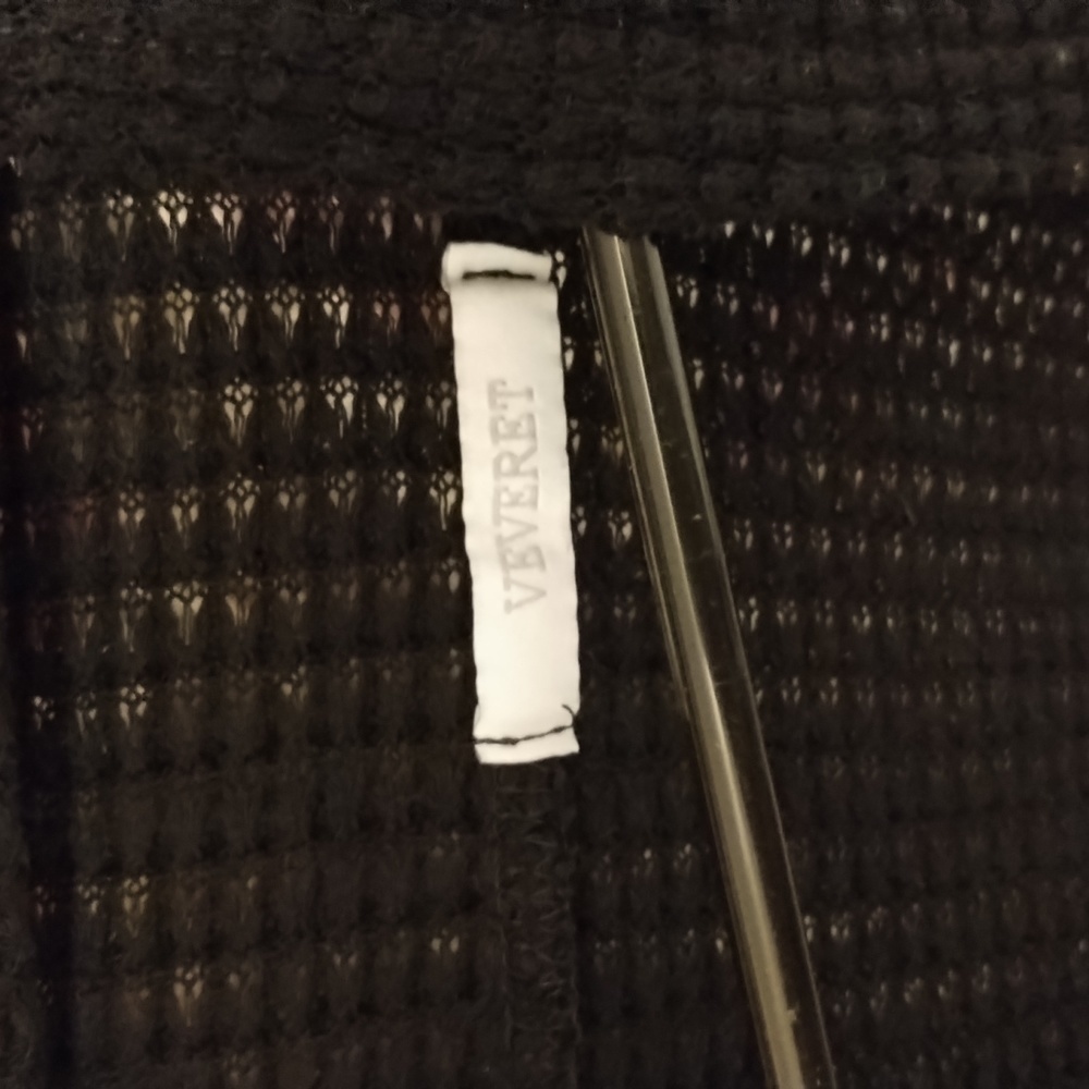 VEVERET black cardigan - Picture 2 of 4